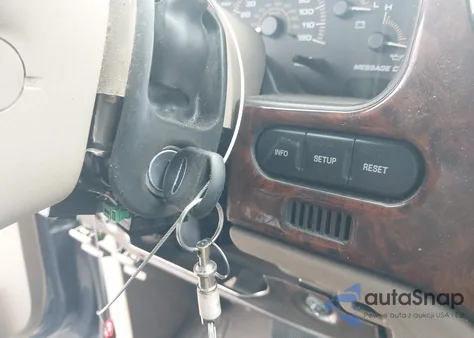 2003 Ford Expedition Eddie Bauer из США, поврежденный, VIN 1FMEU17W33LB11635